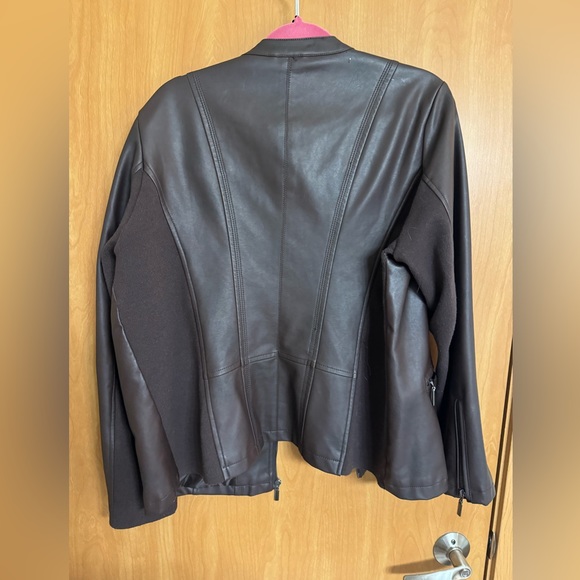 Faux leather jacket - Picture 6 of 9